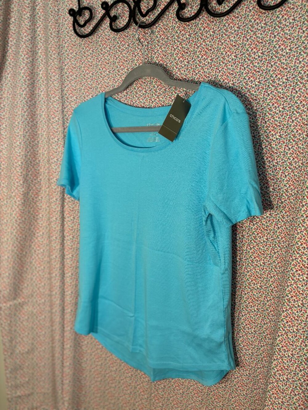 Chico's Ultimate Tee, NWT, Size 1 100% Cotton